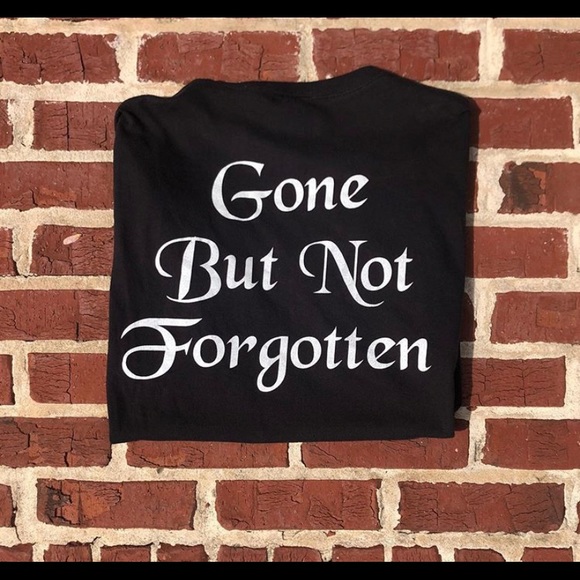 Vintage RIP Legends Tee! - Picture 5 of 5